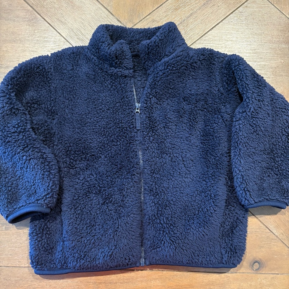 Uniqlo Sherpa jacket for Kids Size 3-4